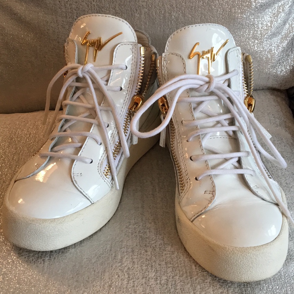 🦋Giuseppe Zanotti white patent leather